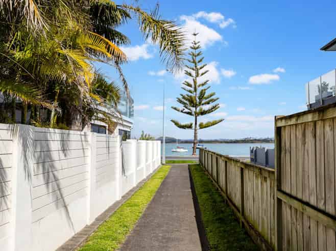 64A Hattaway Avenue, Bucklands Beach