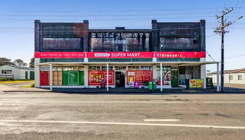 5794 South Road, Rahotu