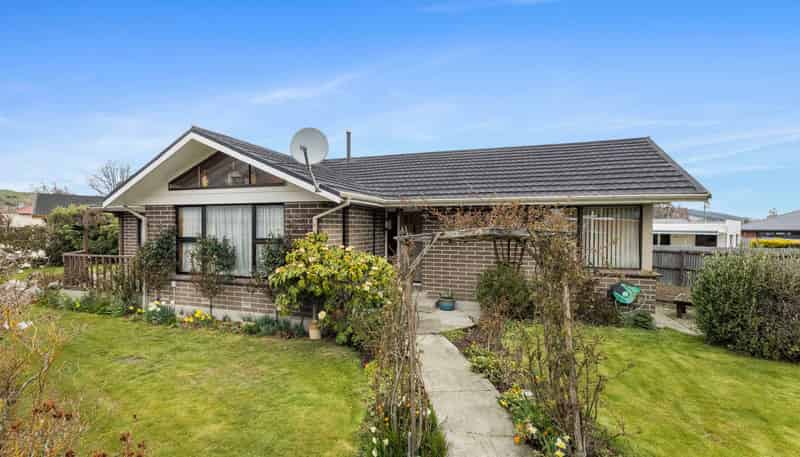 1 Cherry Lane, MILTON