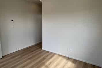 82 Castlebane  Drive, Flat Bush