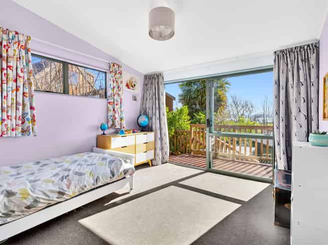 9 Kowhatu Grove, Pohara