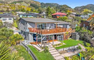 9 Kowhatu Grove, Pohara
