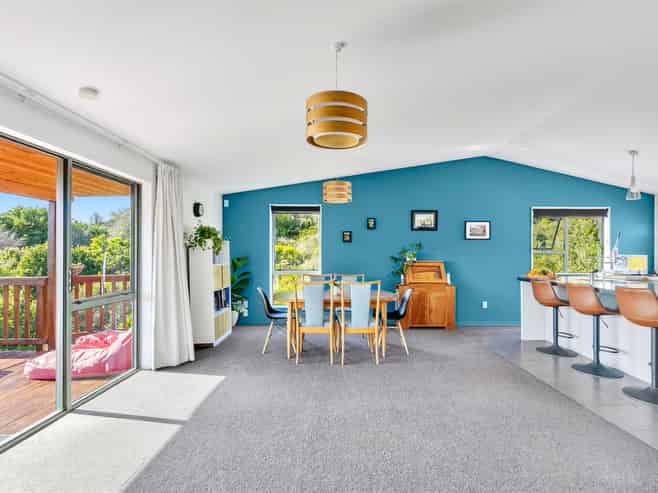 9 Kowhatu Grove, Pohara