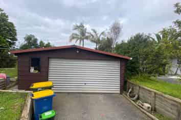 8 Branston Avenue, Browns Bay
