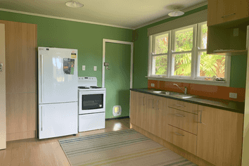 10 Muturimu Road, Haast