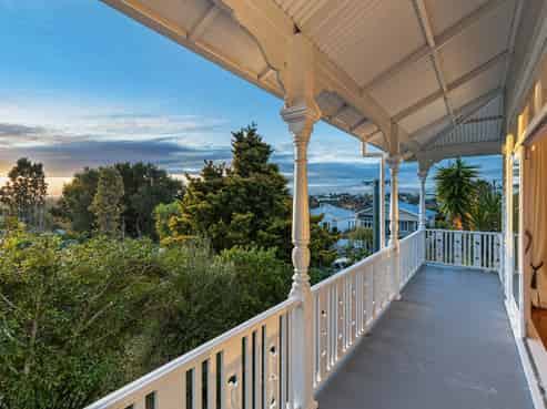 18 Springfield Road, Western Springs