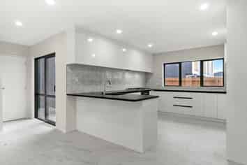 Lot 2/92 Elliot Street, Pahurehure