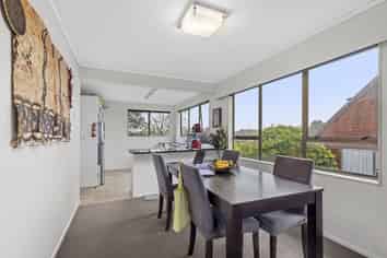 64 Cypress Drive, Maungaraki