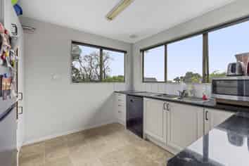 64 Cypress Drive, Maungaraki