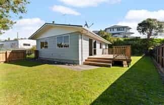 71 Dorset Avenue, Lynmouth
