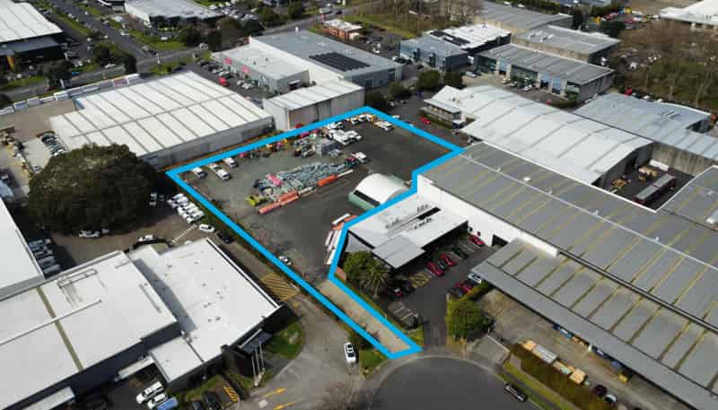 11-13 Westfield Place, Mount Wellington