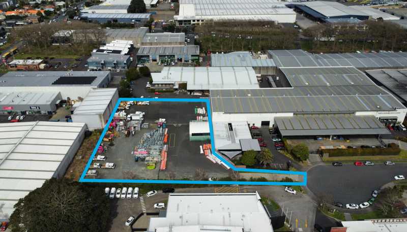 11-13 Westfield Place, Mount Wellington