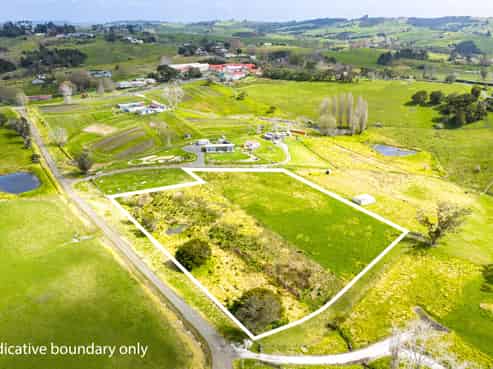 Lot 2 Minnie Casey Rise, Matakohe