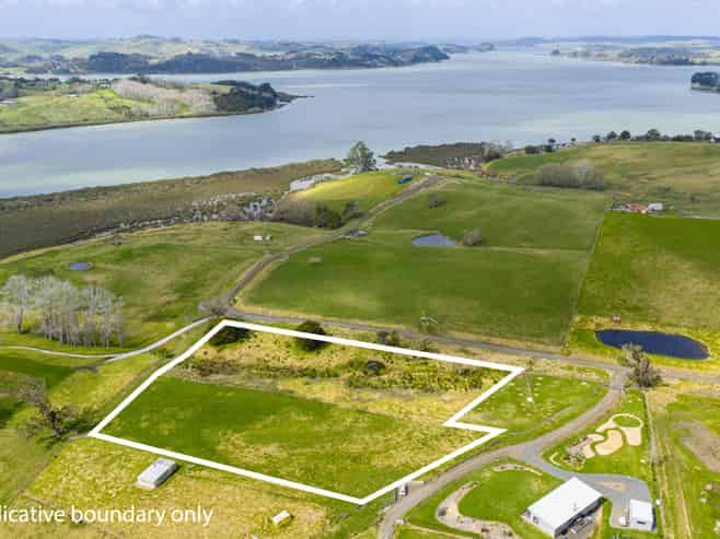 Lot 2 Minnie Casey Rise, Matakohe
