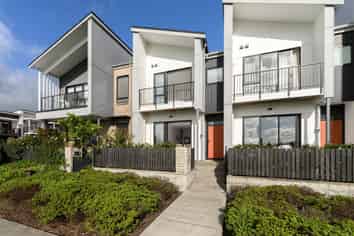 34 Nugget Avenue, Hobsonville