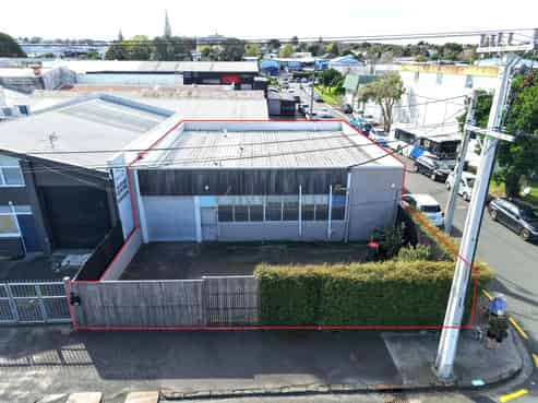 176sqm Standalone Onehunga Workshop