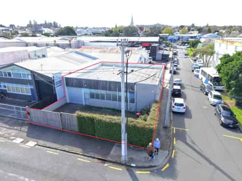 176sqm Standalone Onehunga Workshop