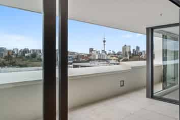 401/2 Ruskin Street , Parnell