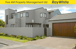 18 Faldo Drive, Golflands