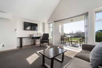 24/6 Harts Creek Lane, Northwood