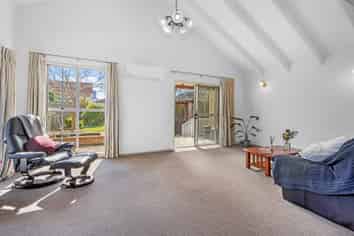 28 Gladstone Road, Woodend