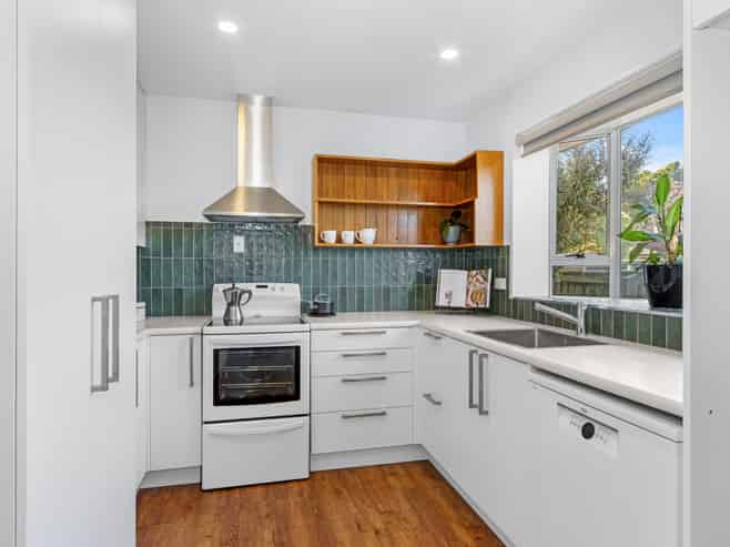 28 Gladstone Road, Woodend