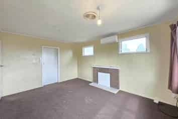 61 Penrose Road, Mount Wellington
