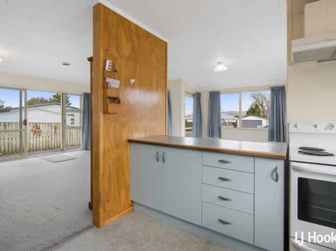 12 Carrick Robertson Place, Waihi