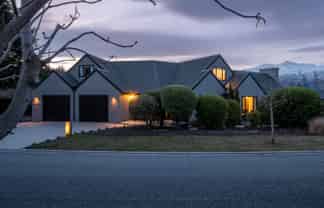 1 Wellswood Way, Lower Shotover