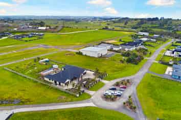 32 Aileron Rise, Dairy Flat