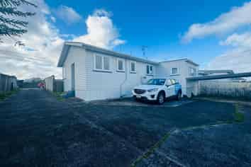 1/178 White Swan Road, Mount Roskill
