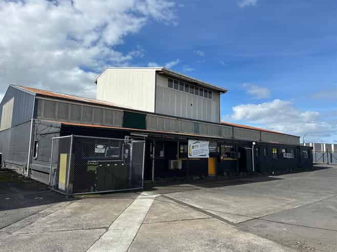 CBRE | Versatile Warehouse + Yard on Neilson St