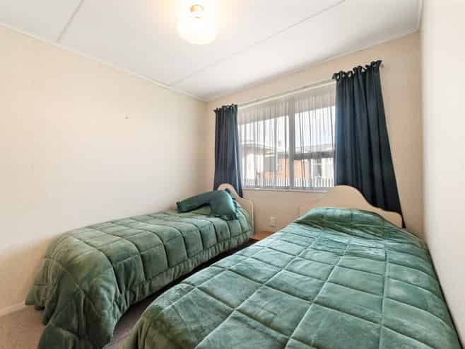 9B Crombie Street, Gore