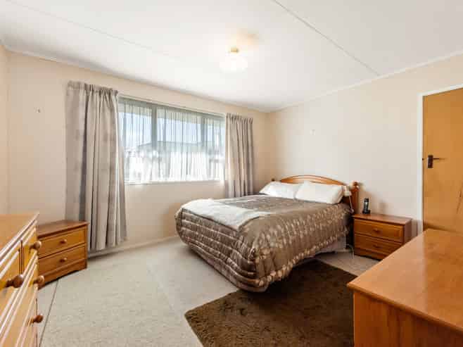 9B Crombie Street, Gore