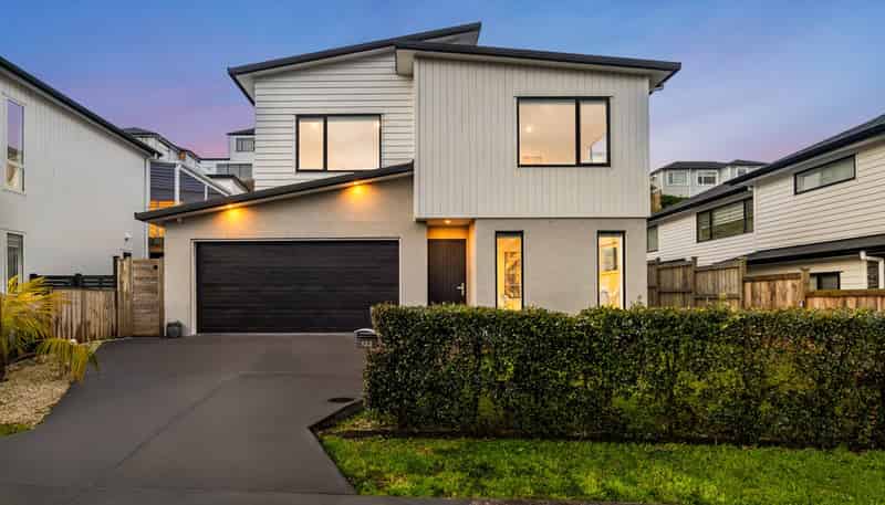 122 Godfrey Drive, Millwater