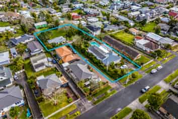12 & 14 Blacklock Avenue, Henderson