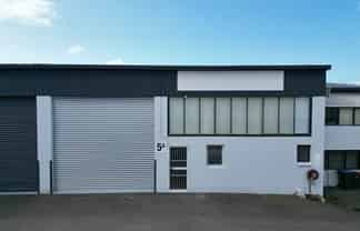 FULLY REFURBISHED INDUSTRIAL UNIT ELLERSLIE
