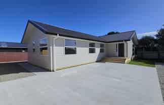 249a Sewell Street, Hokitika