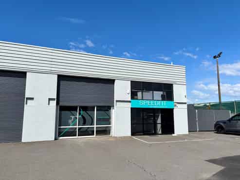 Impeccable on Newton Street