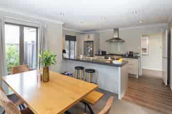15 Sovereign Gardens, Halswell