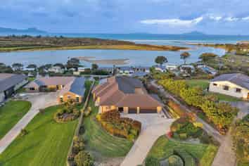 35 Seascape Crescent, Waipu