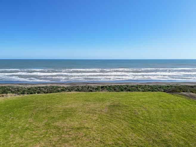 27A Longbeach Drive, Castlecliff