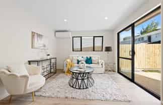 8A Butterworth Drive, Glendene