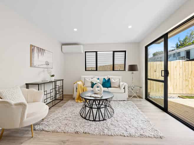 8A Butterworth Drive, Glendene