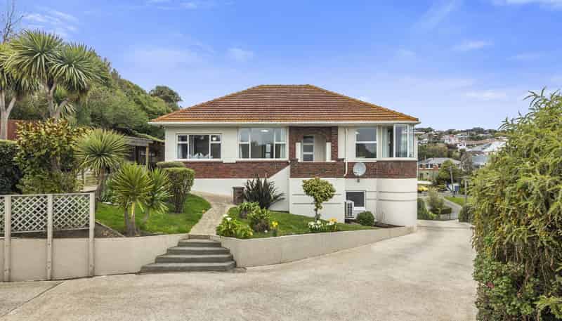 11 Sunbury Street, Andersons Bay
