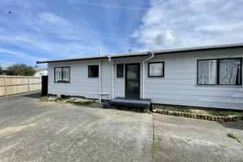 1/6A Druces Road, Wiri