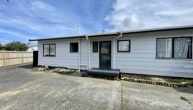 1/6A Druces Road, Wiri