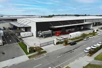 High Stud Distribution/ Logistics Warehouse