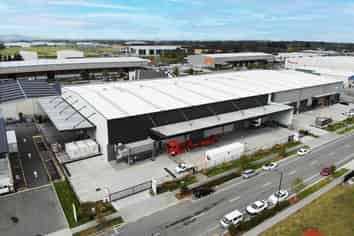 High Stud Distribution/ Logistics Warehouse