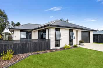 24 Tiwhatiwha Crescent, Kawerau
